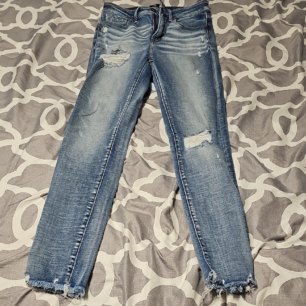 Buckle Light Blue Distressed Ankle Jeans